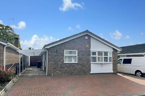 2 bedroom bungalow for sale