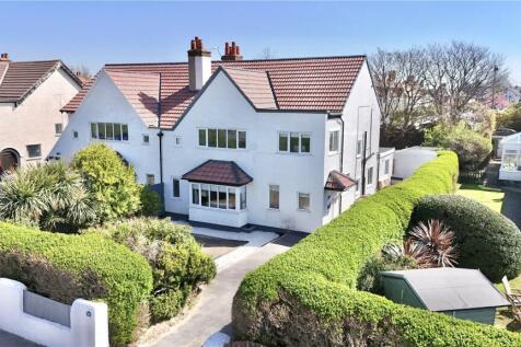 Meols Parade, Meols, Wirral, CH47 4 bed semi