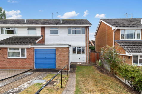 30 Leabank Drive, Bevere, Worcester. ... 3 bed semi