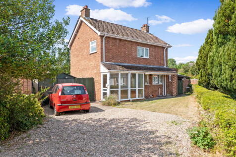 38 Christine Avenue, Rushwick... 3 bed detached house for sale