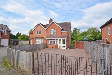 Churchfields Close, Bromsgrove 3 bed semi