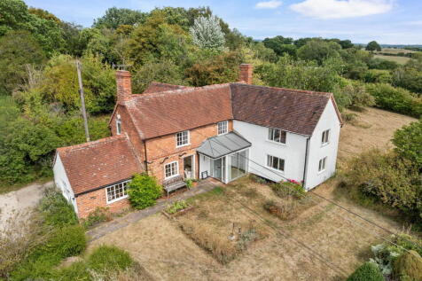 Dingleside, Yarnold Lane, Bournheath... 4 bed detached house for sale