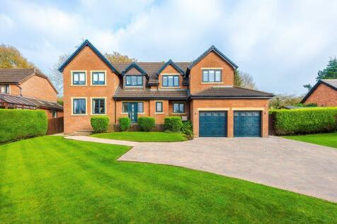 5 bedroom detached house for sale