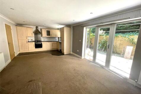 Surrey Road, Bournemouth, Dorset, BH4 2 bed apartment for sale