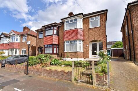 Grantock Road, Walthamstow, London.... 3 bed semi