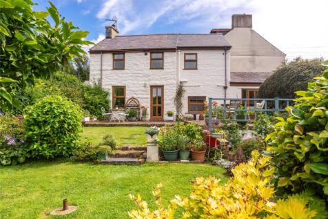 Waen Pentir, Rhiwlas, Bangor... 3 bed detached house for sale