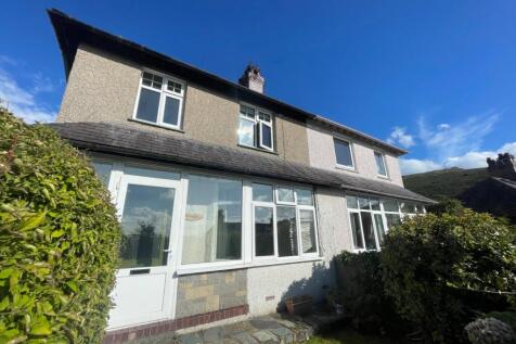 Ffordd Dinas, Llanfairfechan, Conwy... 3 bed semi
