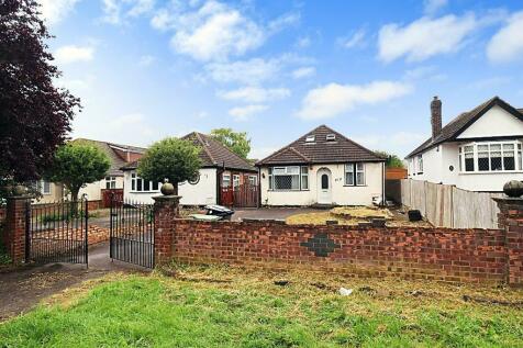 4 bedroom detached bungalow for sale