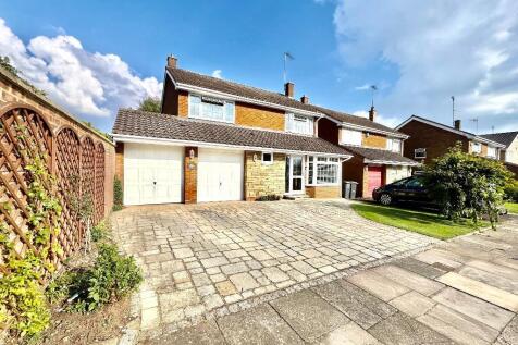 Foxbury Close, Old Bedford Road Area... 4 bed detached house for sale
