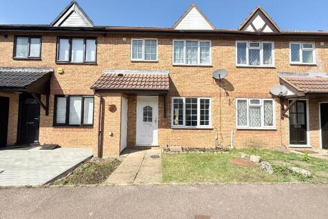 Chalkdown, Bushmead, Luton... 3 bed terraced house for sale