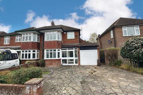 Sherborne Avenue, Old Bedford Road... 3 bed semi
