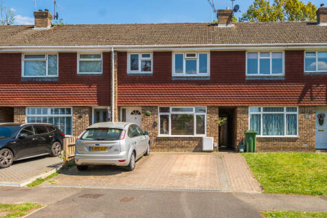 Nightingale Drive, Mytchett... 3 bed terraced house for sale