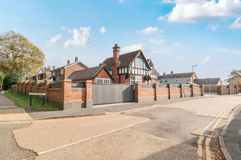 Chobham Road, Frimley, Camberley... 3 bed detached house for sale