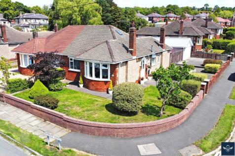 2 bedroom bungalow for sale