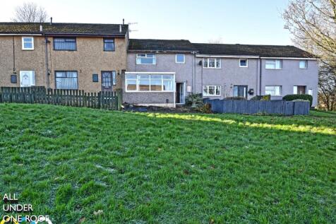 3 bedroom town house for sale