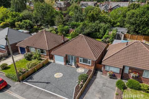 2 bedroom detached bungalow for sale