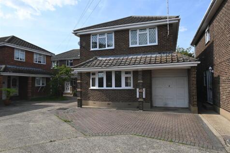 Windsor Close, Canvey Island SS8 4 bed detached house