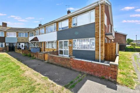 St. Johns Crescent, Canvey Island SS8 3 bed end of terrace house for sale