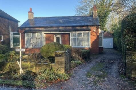 2 bedroom detached bungalow for sale