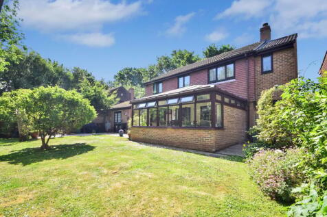 Sarsen Heights, Walderslade Woods... 4 bed detached house for sale
