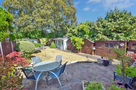 Valley View Road, Rochester, ME1 3 bed semi