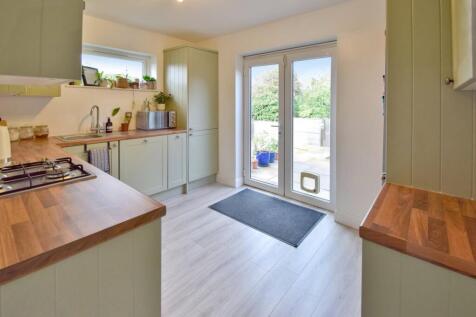 Winchelsea Road, Walderslade... 2 bed semi