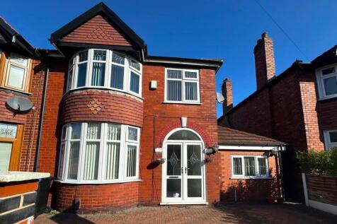 Moss Park Road, Stretford, M32 4 bed semi