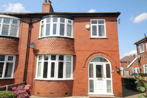 Melfort Avenue, Stretford, M32 8JE 3 bed semi