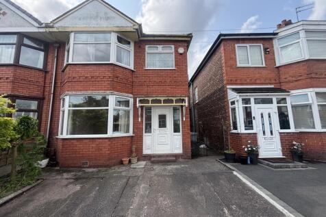 Marlborough Road, Stretford, M32 0AW 3 bed semi