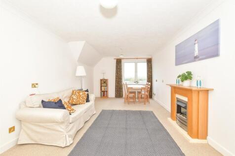 Queen Street, Arundel, West Sussex 1 bed flat for sale