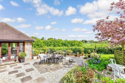 2 bedroom detached house for sale