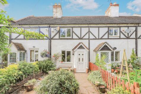 2 bedroom terraced house for sale