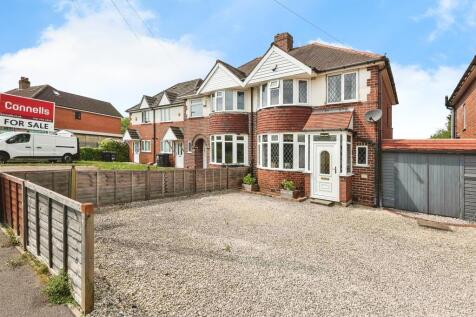 3 bedroom semi-detached house for sale
