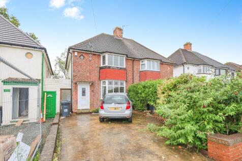 2 bedroom semi-detached house for sale