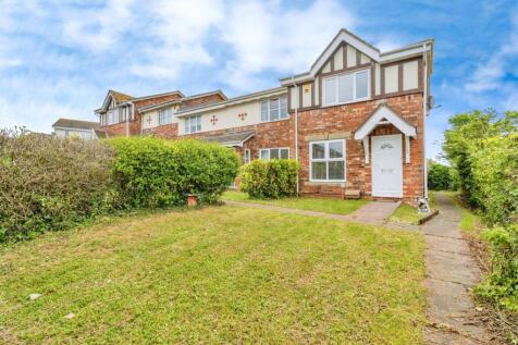 3 bedroom end of terrace house for sale