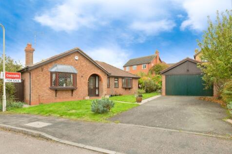 3 bedroom detached bungalow for sale