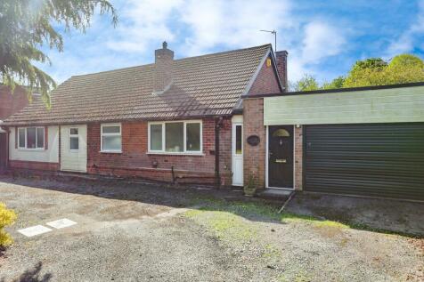 3 bedroom detached bungalow for sale