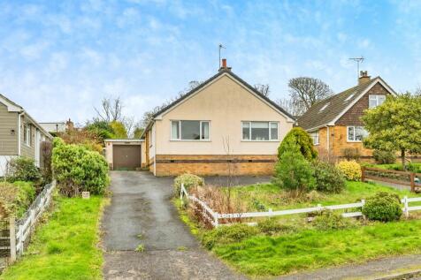 3 bedroom detached bungalow for sale