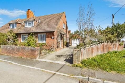 2 bedroom semi-detached house for sale