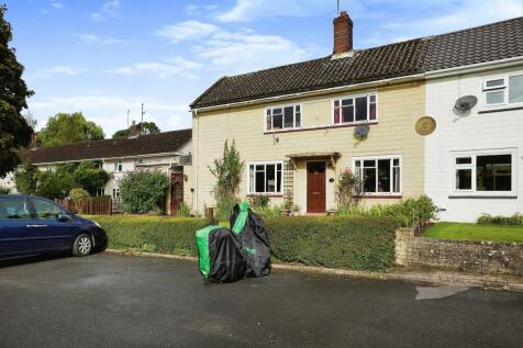 2 bedroom semi-detached house for sale