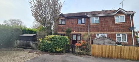 1 bedroom semi-detached house for sale