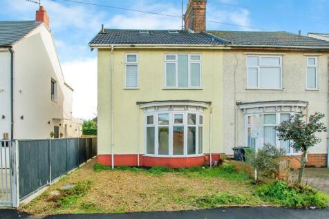 4 bedroom semi-detached house for sale