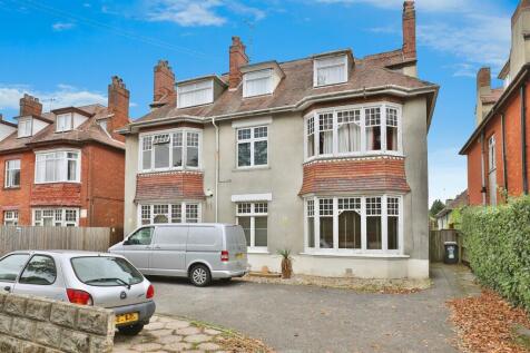 4 bedroom apartment for sale