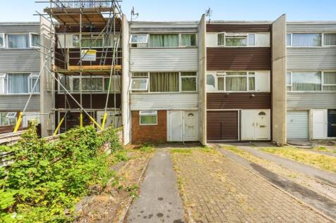 4 bedroom terraced house for sale