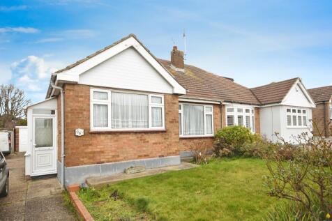 2 bedroom semi-detached bungalow for sale