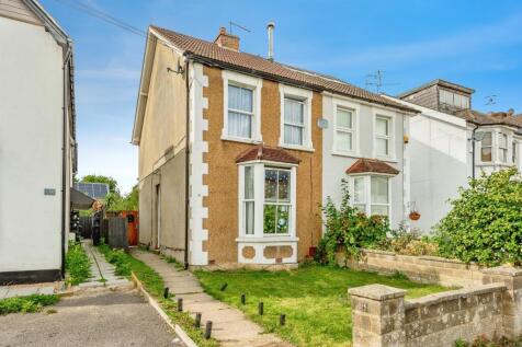 4 bedroom semi-detached house for sale