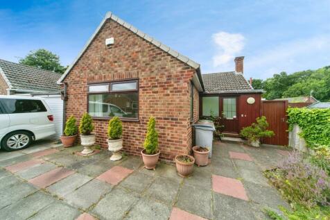 2 bedroom detached bungalow for sale