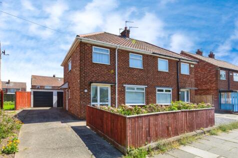 2 bedroom semi-detached house for sale