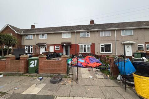 3 bedroom terraced house for sale