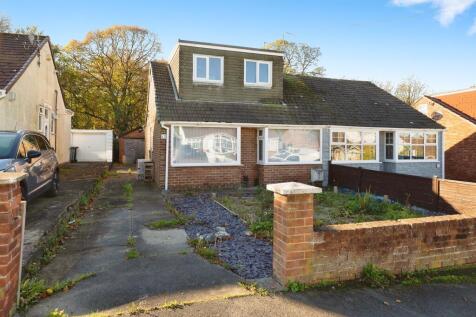 3 bedroom semi-detached bungalow for sale